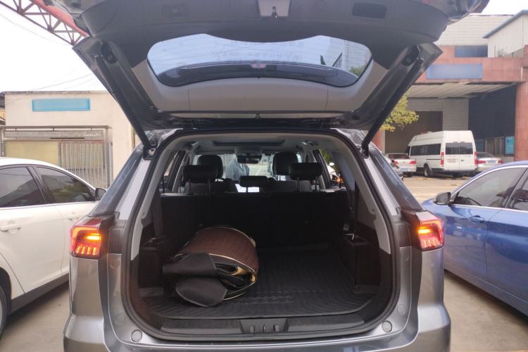 Used Chery Tiggo 8 PRO 2024 Champion Edition 290T Two-Wheel Drive Shining Version 7 Seats Trunk