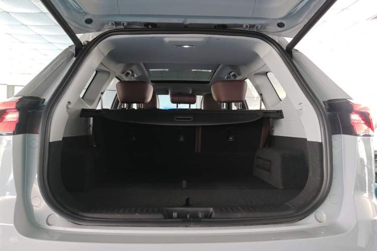 Used Chery Tiggo 8 PRO 2024 Champion Edition 290T Two-Wheel Drive Peak Version 5 Seats Trunk