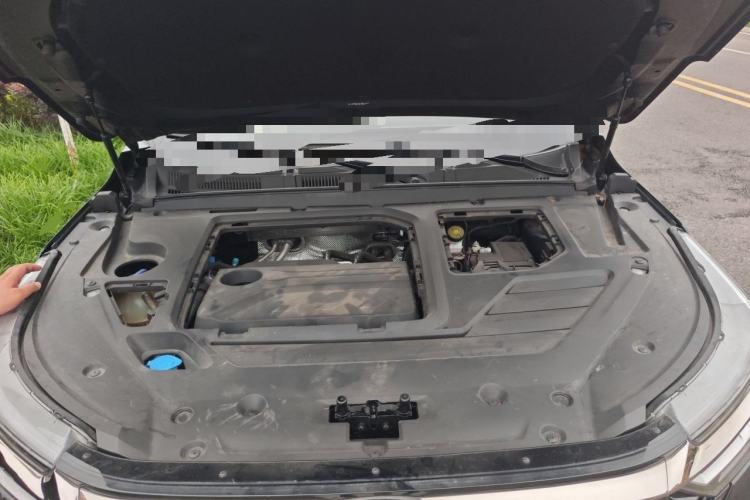 Used Chery Tiggo 8 PRO 2024 Champion Edition 390T Two-Wheel Drive Peak Version 5 Seats Engine Bay
