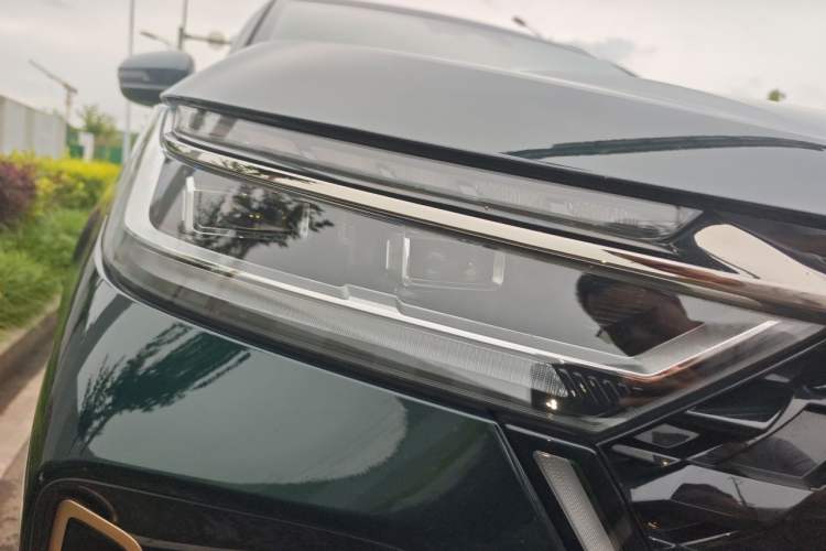 Used Chery Tiggo 8 PRO 2024 Champion Edition 390T Two-Wheel Drive Peak Version 5 Seats Exterior 6