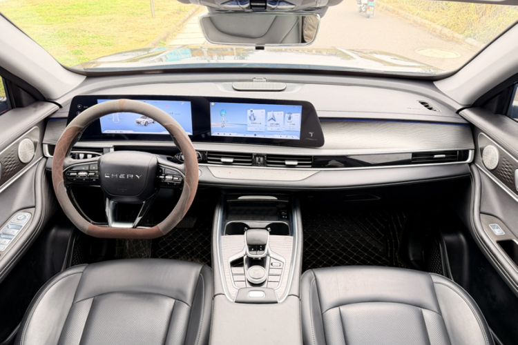 Used Chery Tiggo 8 PRO 2024 Champion Edition 290T Two-Wheel Drive Shining Version 5 Seats Interior 10