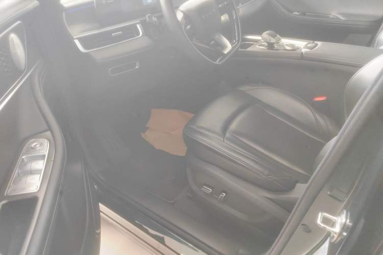 Used Chery Tiggo 8 PRO 2024 Champion Edition 290T Two-Wheel Drive Shining Version 5 Seats Interior 4