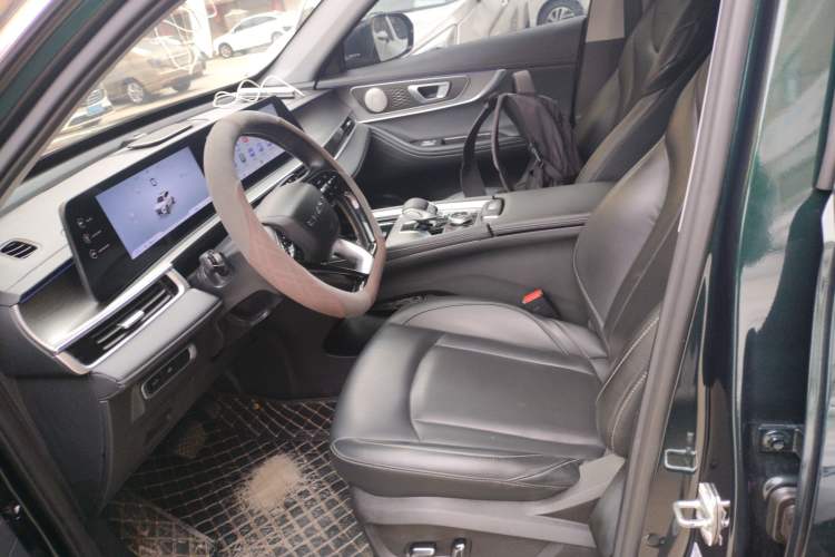 Used Chery Tiggo 8 PRO 2024 Champion Edition 290T Two-Wheel Drive Shining Version 5 Seats Left Front Seat