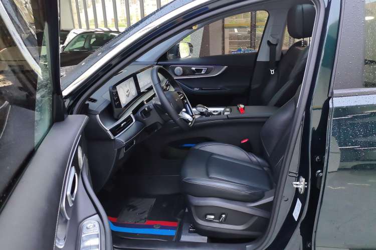 Used Chery Tiggo 8 PRO 2024 Champion Edition 290T Two-Wheel Drive Shining Version 5 Seats Left Front Seat