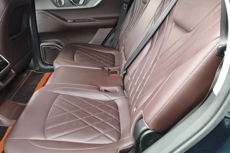 Used Chery Tiggo 8 PRO 2024 Champion Edition 290T Two-Wheel Drive Peak Version 7 Seats Left Rear Seat