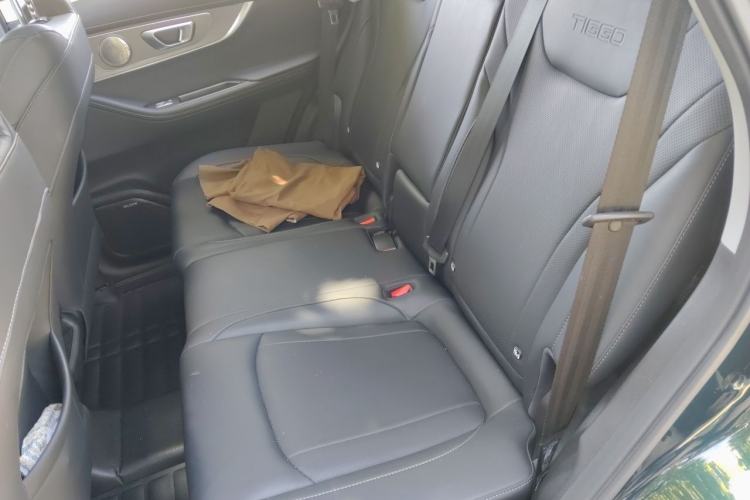 Used Chery Tiggo 8 PRO 2024 Champion Edition 290T Two-Wheel Drive Shining Version 5 Seats Left Rear Seat