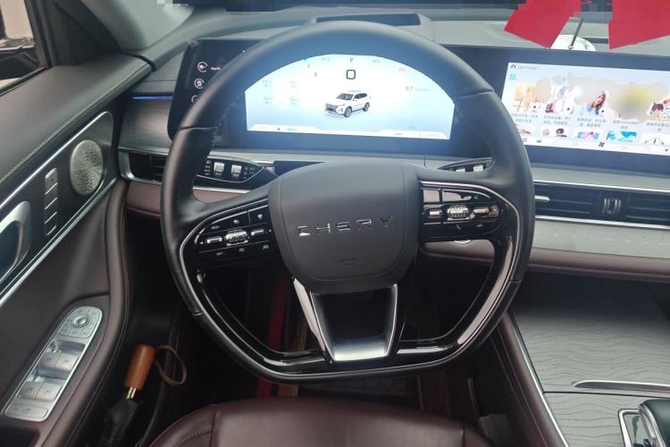 Used Chery Tiggo 8 PRO 2024 Champion Edition 390T Two-Wheel Drive Peak Version 5 Seats Steering Wheel