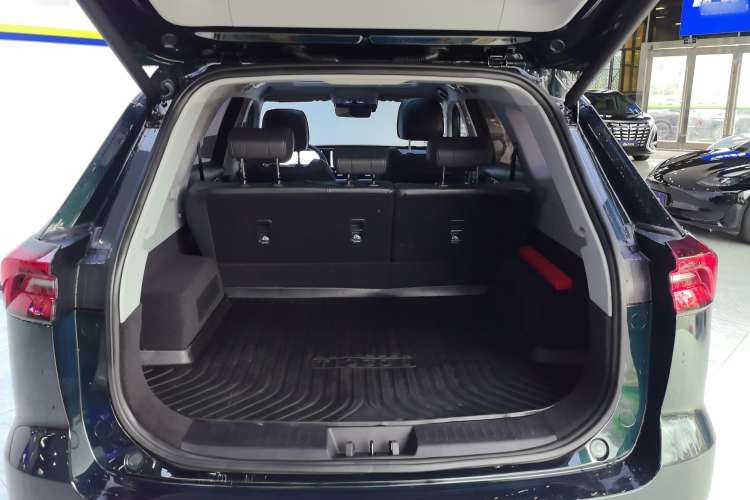 Used Chery Tiggo 8 PRO 2024 Champion Edition 290T Two-Wheel Drive Shining Version 5 Seats Trunk