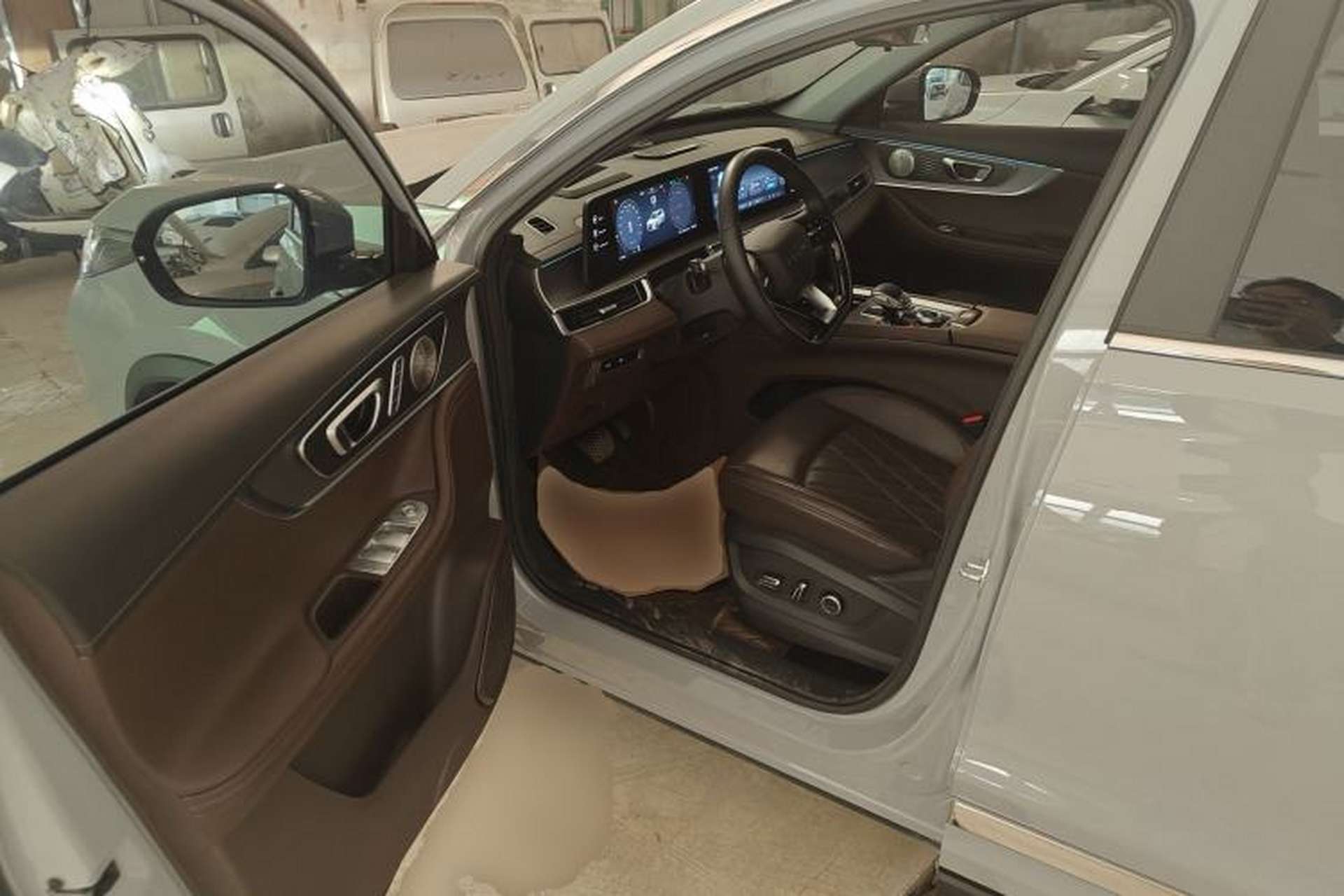 Used Chery Tiggo 8 PRO 2024 Champion Edition 290T Two-Wheel Drive Peak Version 5 Seats Driver Seat