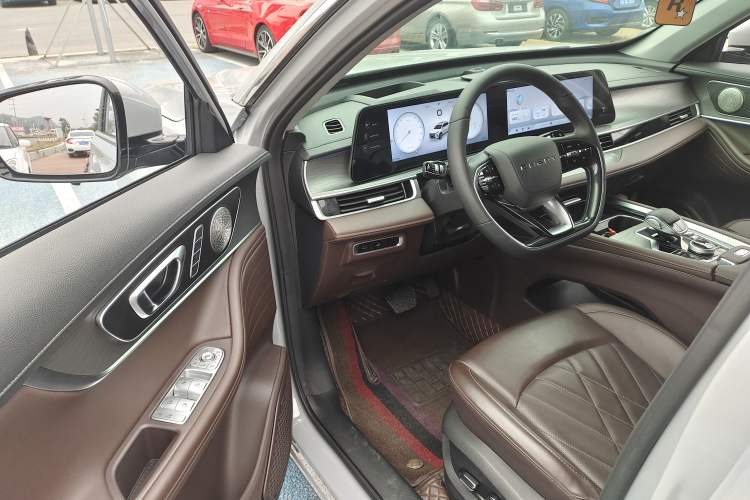 Used Chery Tiggo 8 PRO 2024 Champion Edition 290T Two-Wheel Drive Peak Version 7 Seats Driver Seat