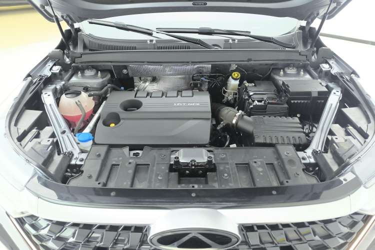 Used Chery Tiggo 8 PRO 2024 Champion Edition 290T Two-Wheel Drive Peak Version 7 Seats Engine Bay