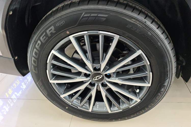 Used Chery Tiggo 8 PRO 2024 Champion Edition 290T Two-Wheel Drive Peak Version 7 Seats Exterior 5