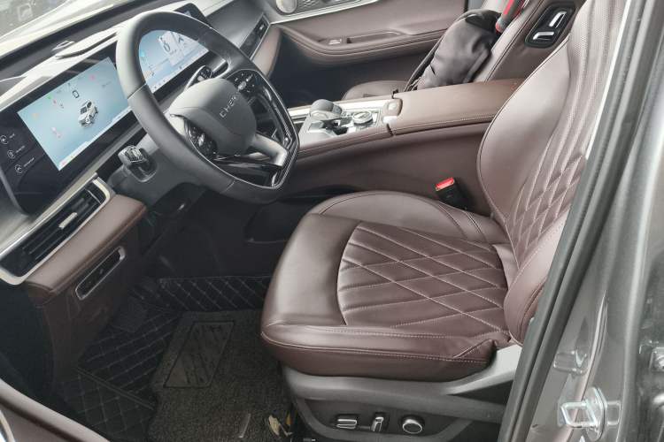 Used Chery Tiggo 8 PRO 2024 Champion Edition 290T Two-Wheel Drive Peak Version 7 Seats Left Front Seat