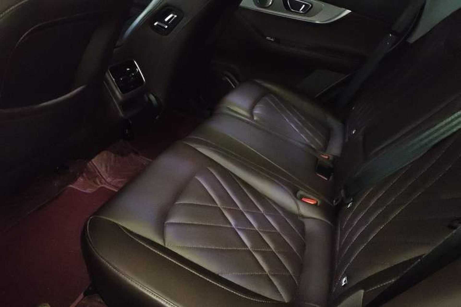 Used Chery Tiggo 8 PRO 2024 Champion Edition 290T Two-Wheel Drive Peak Version 5 Seats Left Rear Seat