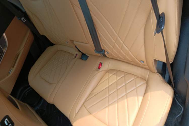 Used Chery Tiggo 8 PRO 2024 Champion Edition 390T Two-Wheel Drive Peak Version 5 Seats Left Rear Seat