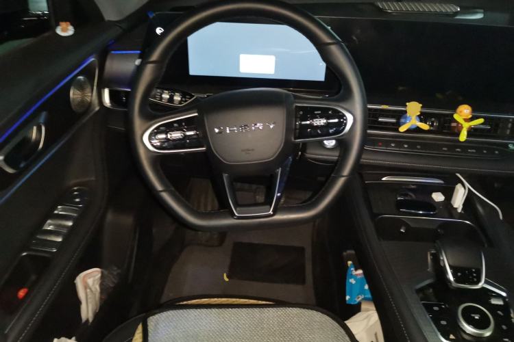 Used Chery Tiggo 8 PRO 2024 Champion Edition 290T Two-Wheel Drive High-Gloss Version 7 Seats Steering Wheel