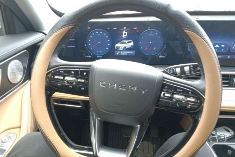 Used Chery Tiggo 8 PRO 2024 Champion Edition 390T Two-Wheel Drive Peak Version 5 Seats Steering Wheel