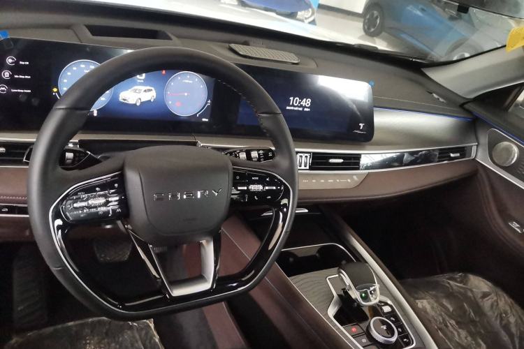 Used Chery Tiggo 8 PRO 2024 Champion Edition 390T Two-Wheel Drive Aoshi Version 5 Seats Center Console