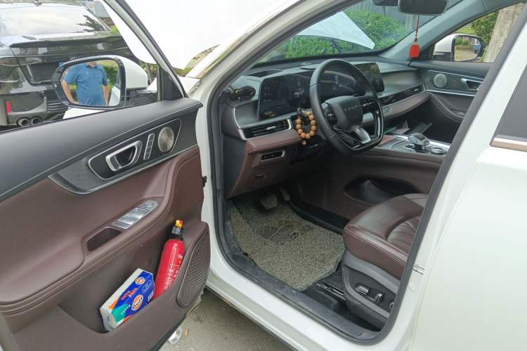 Used Chery Tiggo 8 PRO 2024 Champion Edition 390T Two-Wheel Drive Aoshi Version 7 Seats Driver Seat