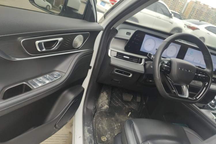 Used Chery Tiggo 8 PRO 2024 Champion Edition 290T Two-Wheel Drive Shining Version 5 Seats Driver Seat