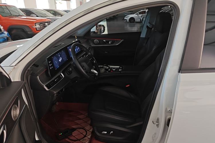 Used Chery Tiggo 8 PRO 2024 Champion Edition 290T Two-Wheel Drive Shining Version 5 Seats Driver Seat