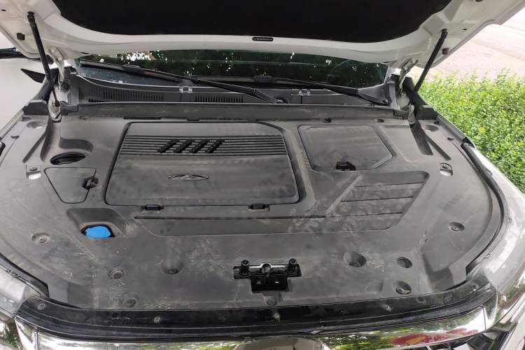 Used Chery Tiggo 8 PRO 2024 Champion Edition 290T Two-Wheel Drive Peak Version 5 Seats Engine Bay