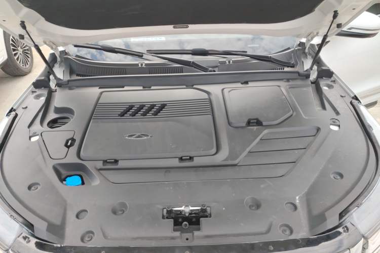 Used Chery Tiggo 8 PRO 2024 Champion Edition 290T Two-Wheel Drive Peak Version 7 Seats Engine Bay