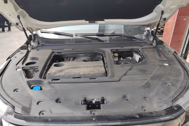 Used Chery Tiggo 8 PRO 2024 Champion Edition 390T Two-Wheel Drive Aoshi Version 5 Seats Engine Bay