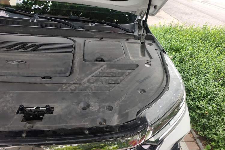 Used Chery Tiggo 8 PRO 2024 Champion Edition 290T Two-Wheel Drive Peak Version 5 Seats Engine Bay Left