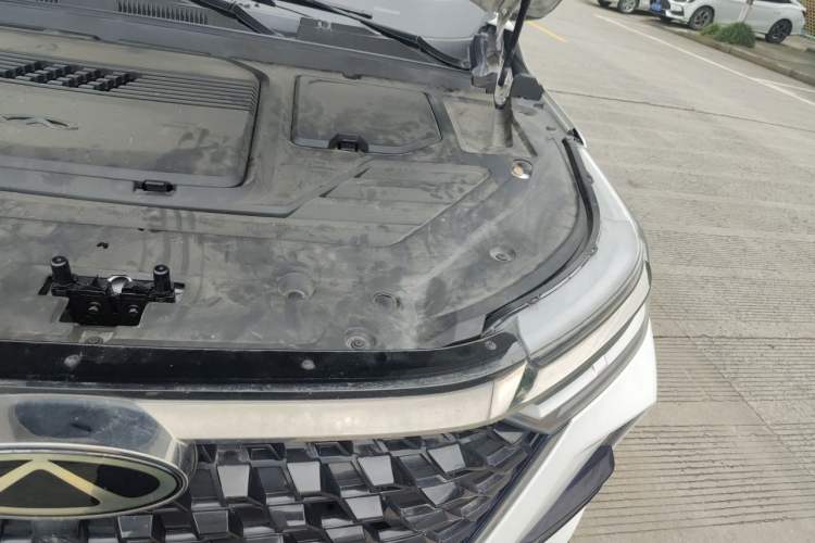 Used Chery Tiggo 8 PRO 2024 Champion Edition 290T Two-Wheel Drive Shining Version 5 Seats Engine Bay Left