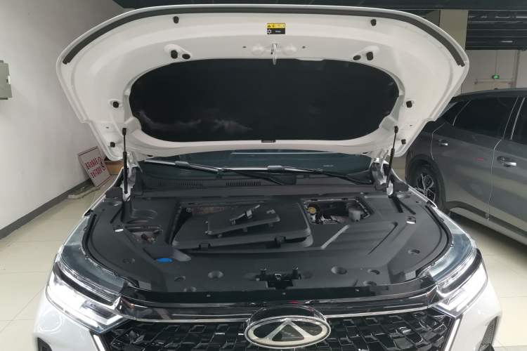 Used Chery Tiggo 8 PRO 2024 Champion Edition 290T Two-Wheel Drive Peak Version 5 Seats Engine Bay
