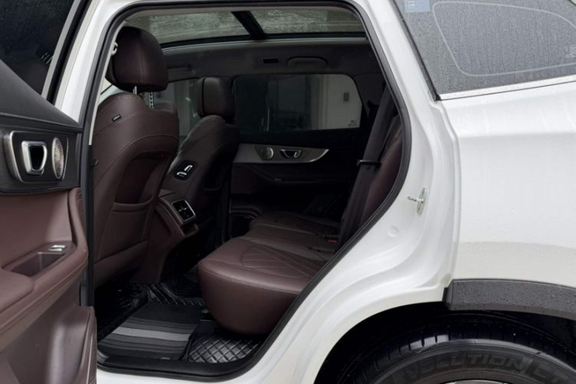 Used Chery Tiggo 8 PRO 2024 Champion Edition 290T Two-Wheel Drive Peak Version 7 Seats Exterior 3