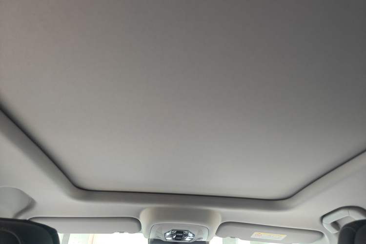 Used Chery Tiggo 8 PRO 2024 Champion Edition 290T Two-Wheel Drive Shining Version 5 Seats Headliner