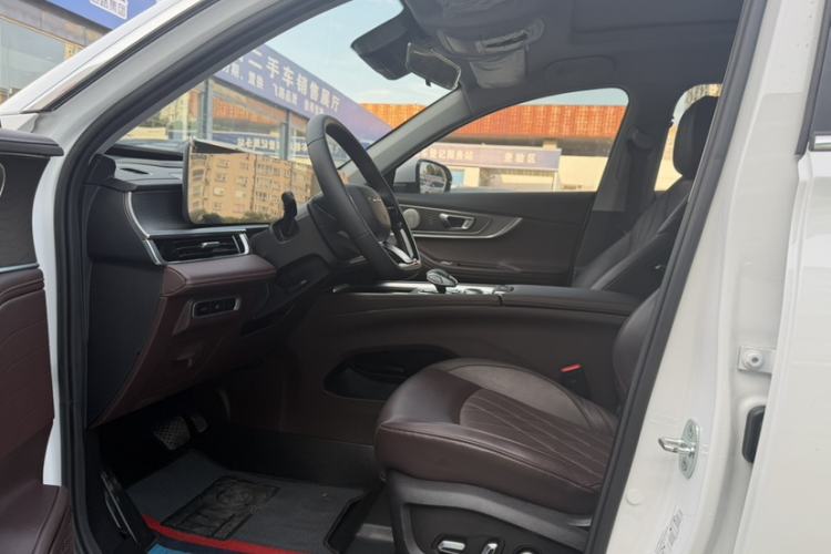Used Chery Tiggo 8 PRO 2024 Champion Edition 390T Two-Wheel Drive Peak Version 7 Seats Interior 5