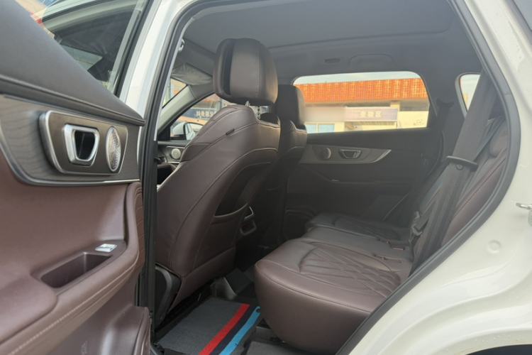 Used Chery Tiggo 8 PRO 2024 Champion Edition 390T Two-Wheel Drive Peak Version 7 Seats Interior 6