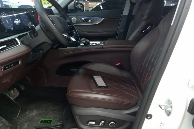 Used Chery Tiggo 8 PRO 2024 Champion Edition 390T Two-Wheel Drive Peak Version 5 Seats Left Front Seat