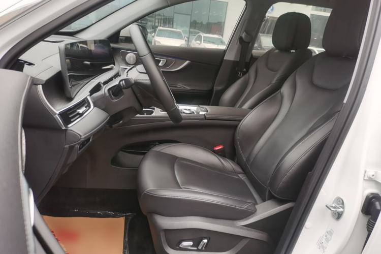 Used Chery Tiggo 8 PRO 2024 Champion Edition 290T Two-Wheel Drive Shining Version 5 Seats Left Front Seat