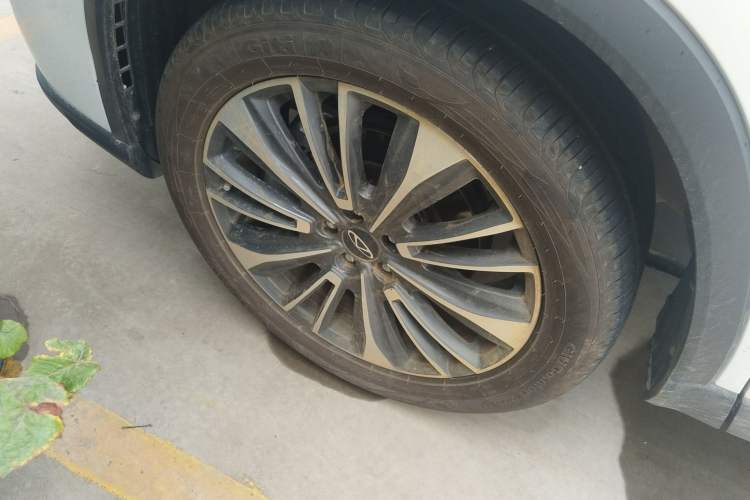Used Chery Tiggo 8 PRO 2024 Champion Edition 390T Two-Wheel Drive Peak Version 7 Seats Left Front Wheel Hub