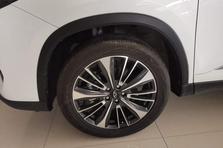 Used Chery Tiggo 8 PRO 2024 Champion Edition 390T Two-Wheel Drive Aoshi Version 5 Seats Left Front Wheel Hub