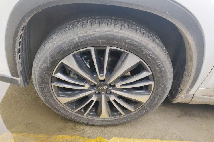 Used Chery Tiggo 8 PRO 2024 Champion Edition 390T Two-Wheel Drive Peak Version 5 Seats Left Front Wheel Hub