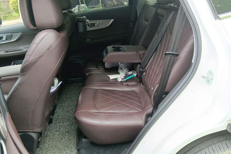 Used Chery Tiggo 8 PRO 2024 Champion Edition 390T Two-Wheel Drive Aoshi Version 7 Seats Left Rear Seat