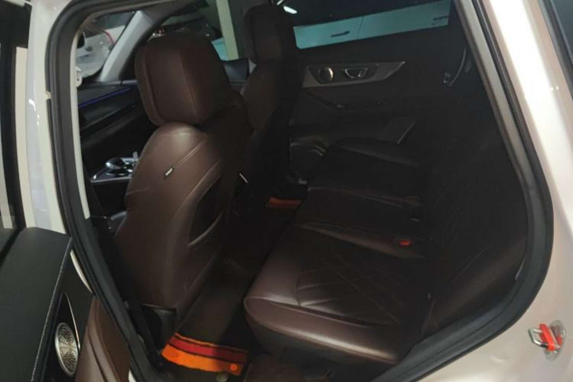 Used Chery Tiggo 8 PRO 2024 Champion Edition 390T Two-Wheel Drive Peak Version 5 Seats Left Rear Seat