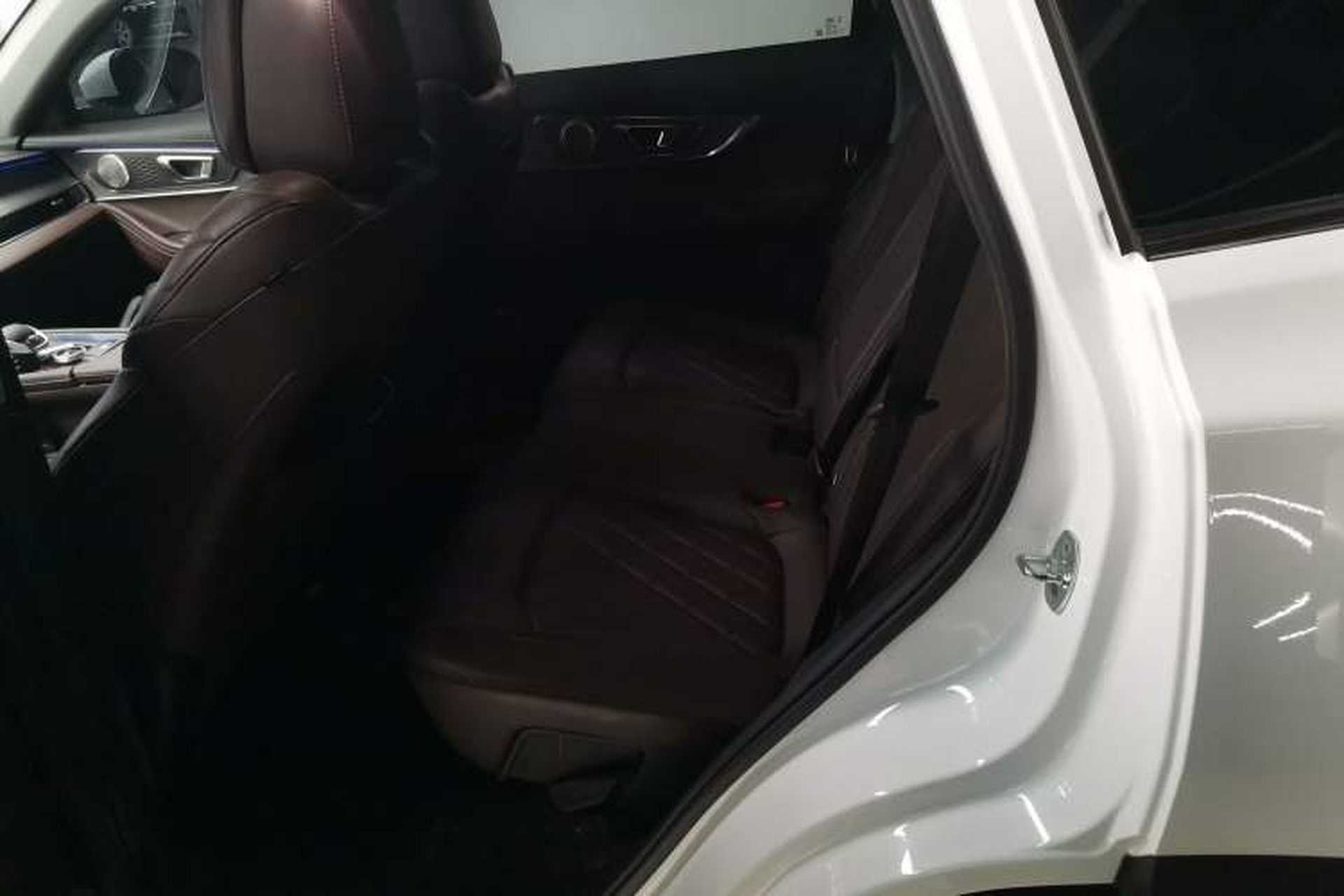 Used Chery Tiggo 8 PRO 2024 Champion Edition 290T Two-Wheel Drive Peak Version 5 Seats Left Rear Seat