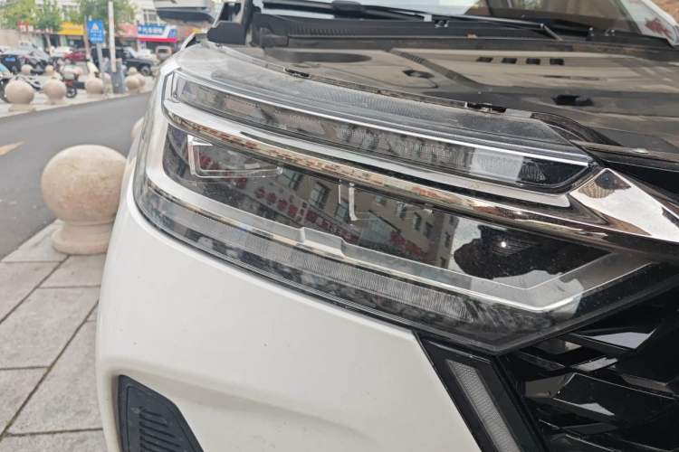 Used Chery Tiggo 8 PRO 2024 Champion Edition 290T Two-Wheel Drive Peak Version 7 Seats Right Front Headlight