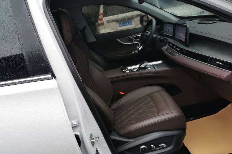 Used Chery Tiggo 8 PRO 2024 Champion Edition 290T Two-Wheel Drive Peak Version 5 Seats Right Front Seat