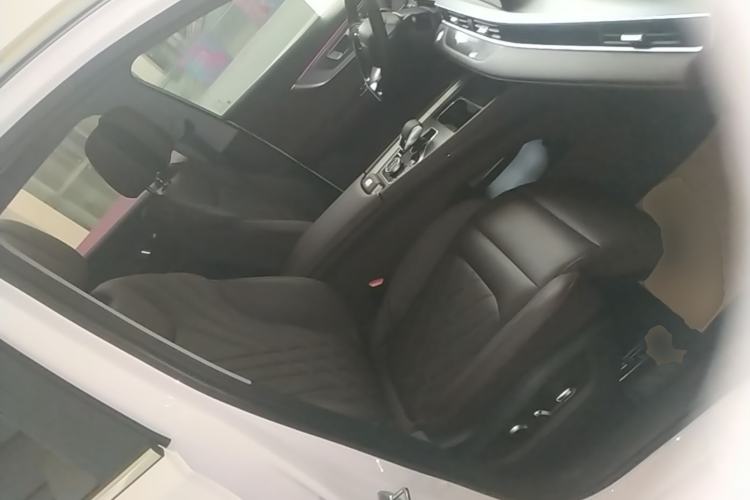 Used Chery Tiggo 8 PRO 2024 Champion Edition 390T Two-Wheel Drive Peak Version 5 Seats Right Front Seat