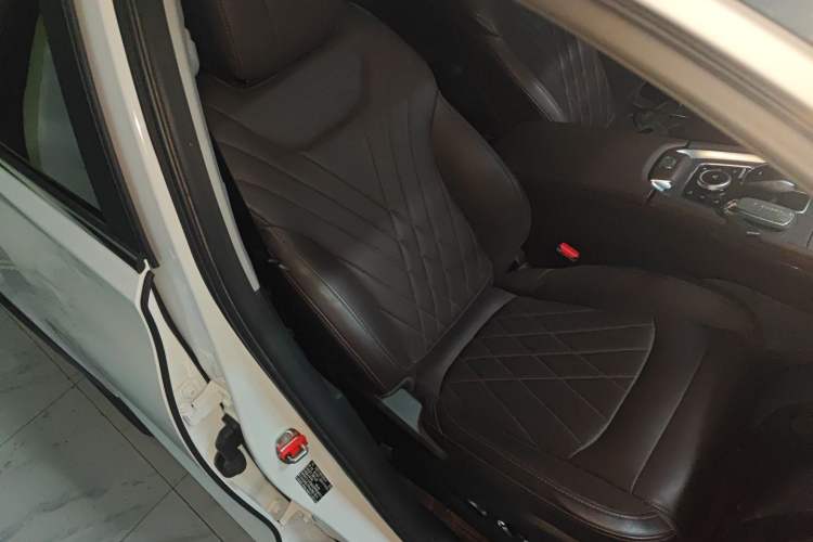 Used Chery Tiggo 8 PRO 2024 Champion Edition 390T Two-Wheel Drive Peak Version 5 Seats Right Front Seat