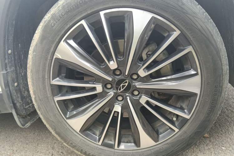 Used Chery Tiggo 8 PRO 2024 Champion Edition 390T Two-Wheel Drive Aoshi Version 7 Seats Right Front Wheel Hub