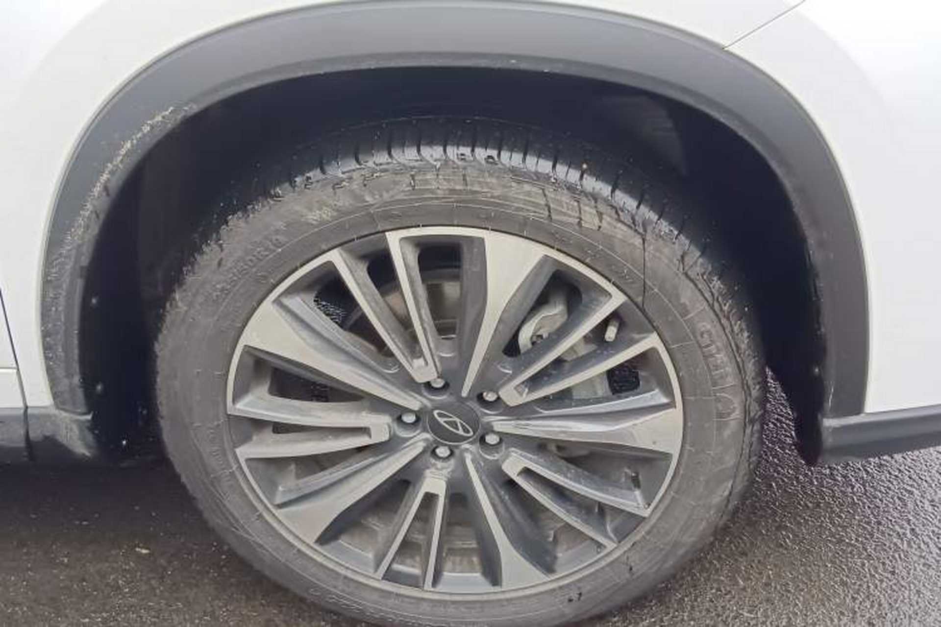 Used Chery Tiggo 8 PRO 2024 Champion Edition 390T Two-Wheel Drive Peak Version 5 Seats Right Front Wheel Hub