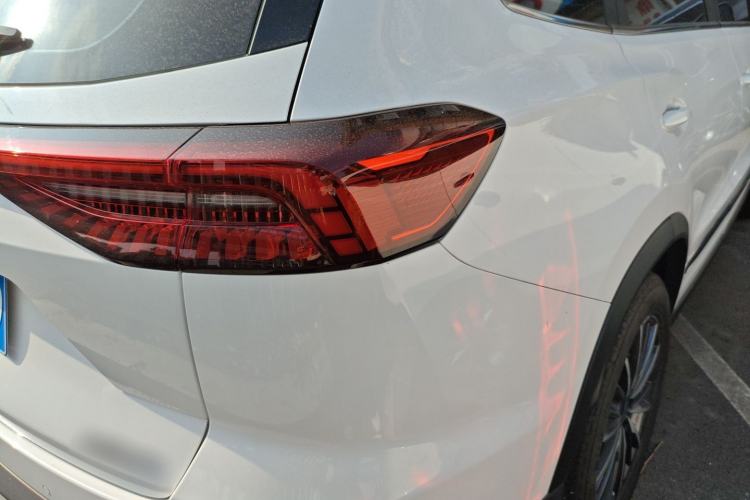 Used Chery Tiggo 8 PRO 2024 Champion Edition 290T Two-Wheel Drive Peak Version 5 Seats Right Rear Taillight